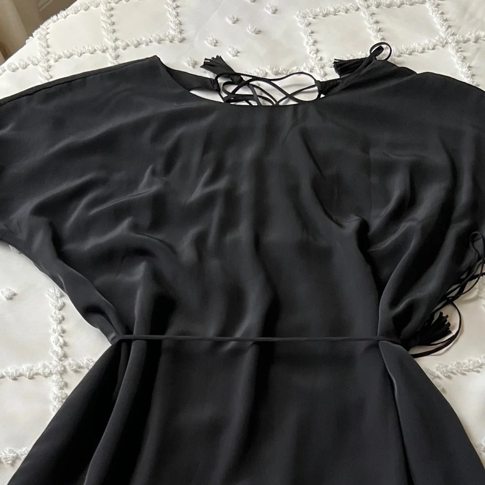 Nothing Personal Black Short Sleeve Dress SIZE M - Picture 11 of 16